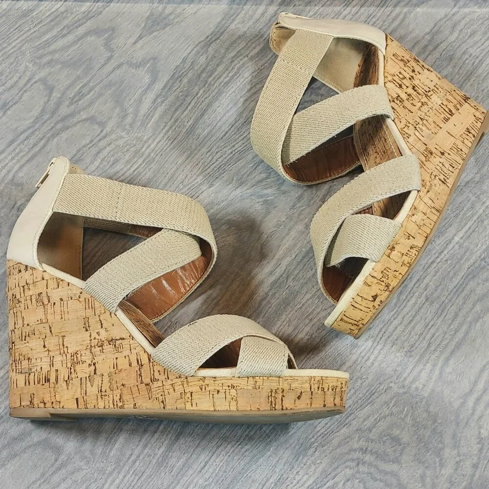 Unbranded Women's Sandals Strappy Wedge Heel Shoes Khaki Tan Rear Zipper Size 10